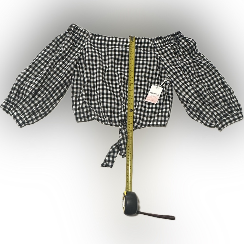 Forever 21 Cropped Buffalo Check Peasant Top w/Tie Front-Size Medium (NWT) - Picture 5 of 9